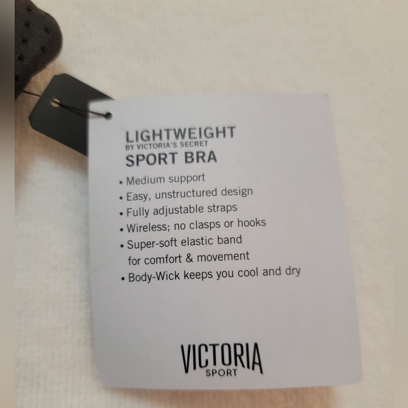 NWT Victoria's Secret VSX Lightweight Sport Bra - Picture 11 of 11